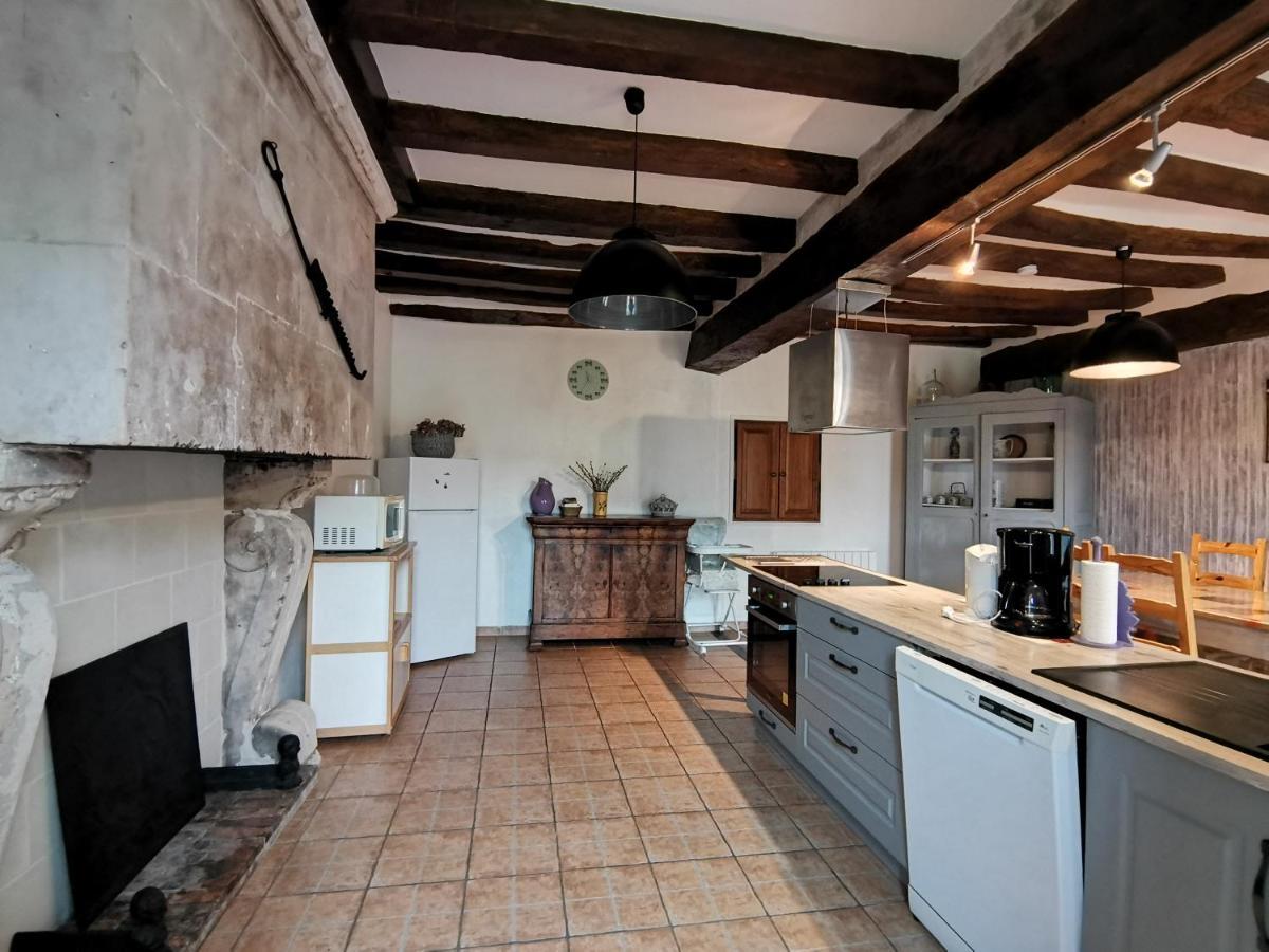 Villa Aux Acacias à Braye-sous-Faye Extérieur photo